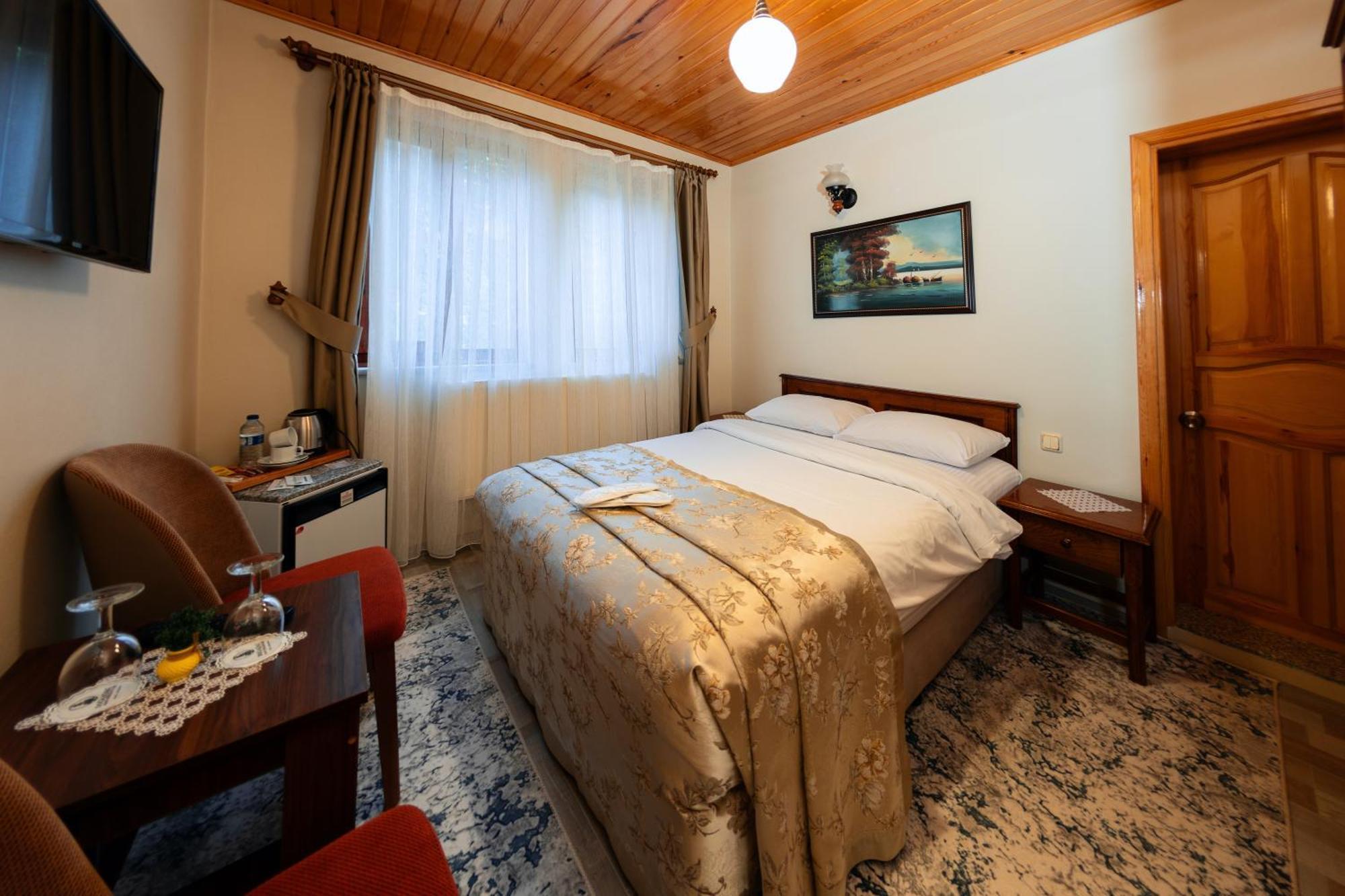 Abant Doga Koeskue Bed & Breakfast Bolu Bagian luar foto