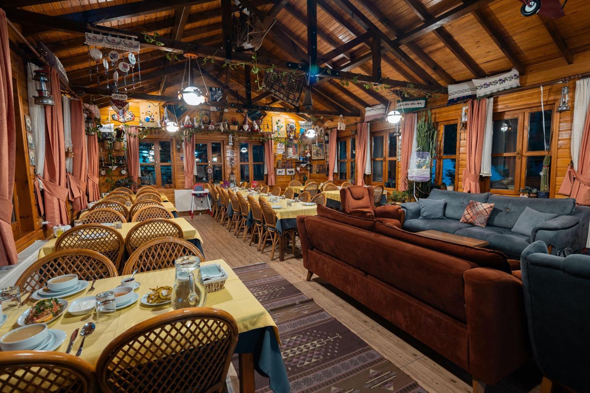 Abant Doga Koeskue Bed & Breakfast Bolu Bagian luar foto
